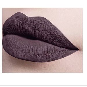 Meet your Posher, Ravonna